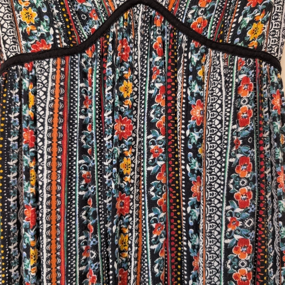 Band of Gypsies Colorful Patterned Maxi Dress - Picture 3 of 6